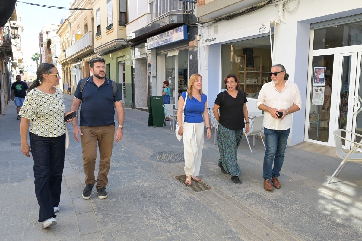 La vicealcaldesa de Paiporta se reúne con diputados de Compromís. - Foto: AYUNTAMIENTO DE PAIPORTA