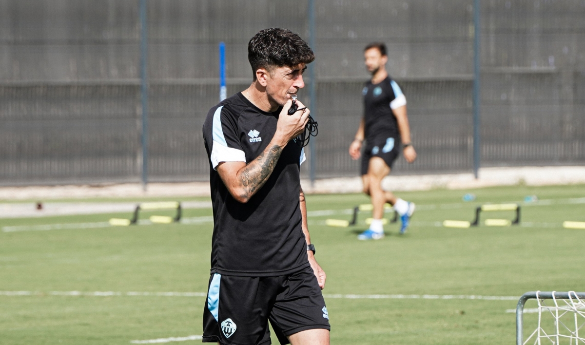 Pablo Hernández transmite optimismo en su primera comparecencia como técnico del primer equipo del Castellón