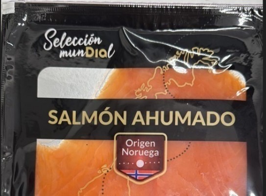 Consumo alerta por la presencia de listeria en un lote de salmón ahumado de Día procedente de España