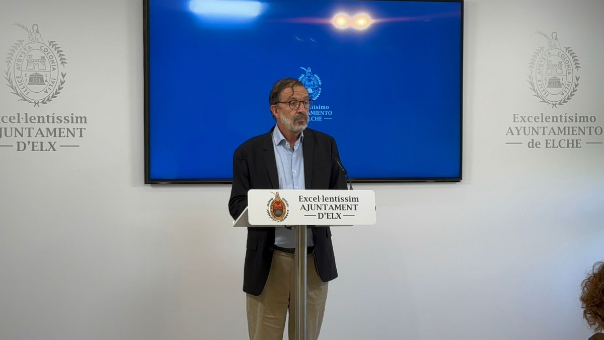 El alcalde de Elche formaliza ante la AEPD la denuncia por la revelación de la ubicación de su casa