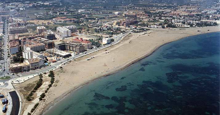 Baleària y otras dos empresas se interesaron por explotar la zona de ocio y hostelería en el puerto de Dénia