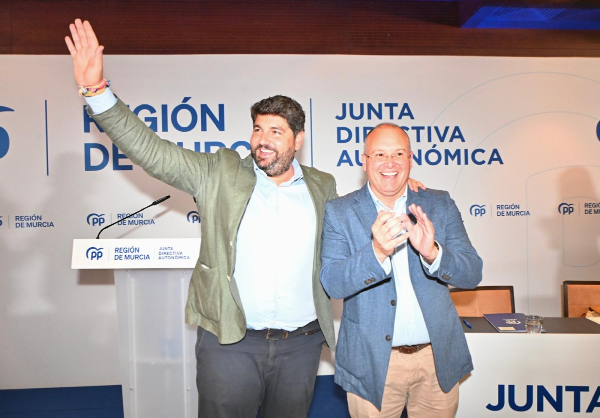 Miguel Tellado y Fernando López Miras, en Murcia. - Foto: PP Miguel Tellado y Fernando López Miras, en Murcia.