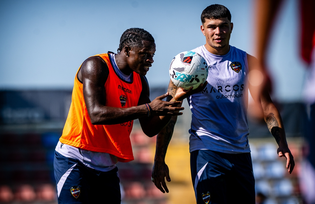 Calero, forzado por primera vez a hacer un descarte técnico ante el Girona