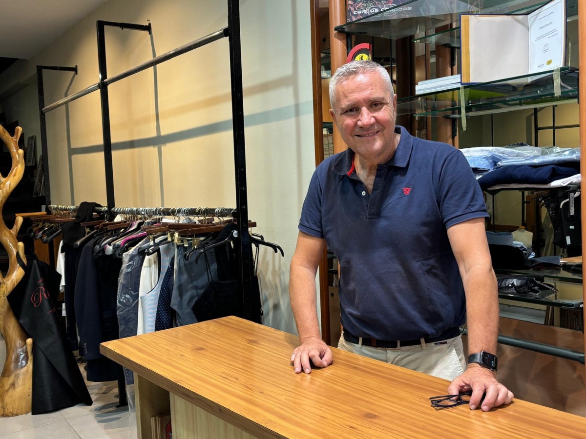 La alcoyana Selecciones Rafael baja la persiana y culminan cien años de una familia dedicada al comercio