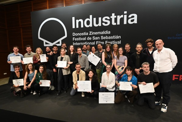 El alicantino Daniel Martínez-Quintanilla acumula tres premios en San Sebastián