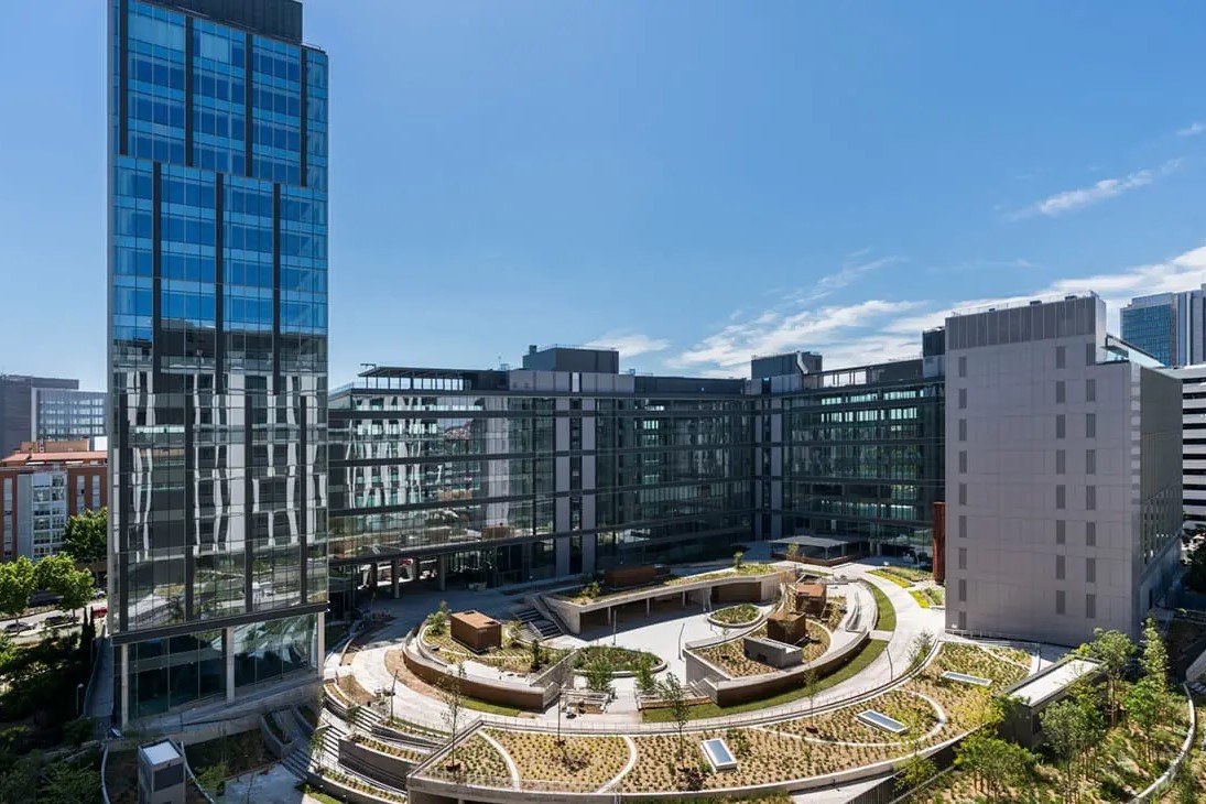 Porcelanosa pone su sello en 'Madnum', una smart city que fusiona viviendas y oficinas en Madrid