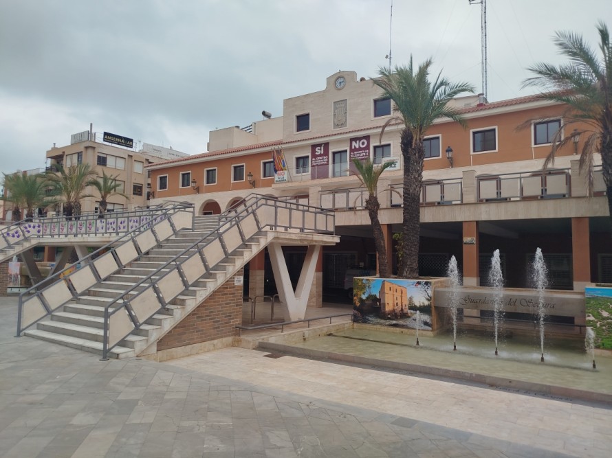 Guardamar externaliza la defensa jurídica y el asesoramiento de Urbanismo por 59.000 euros