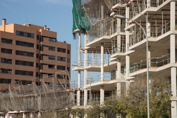 Castelló impulsa la construcción de 44 viviendas públicas para jóvenes en la zona de Censal