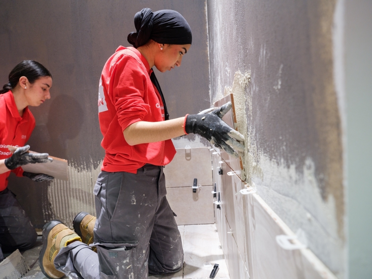 Otro balón de oxígeno para el azulejo: la construcción en Europa remontará en 2026 tras dos años de crisis de demanda