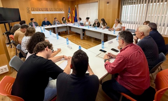La Generalitat constituirá una mesa de seguimiento del Plan Endavant pedida por sindicatos