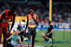 Ndikumwenayo, fuera de la final de 5.000