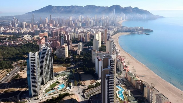 El PSOE de Benidorm denuncia incumplimientos de acuerdos para adaptar Benidorm al cambio climático