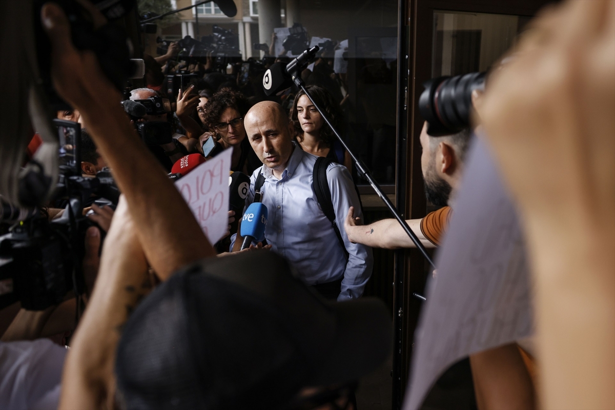 El presidente de la CHJ, Miguel Polo, ante los medios este viernes.
