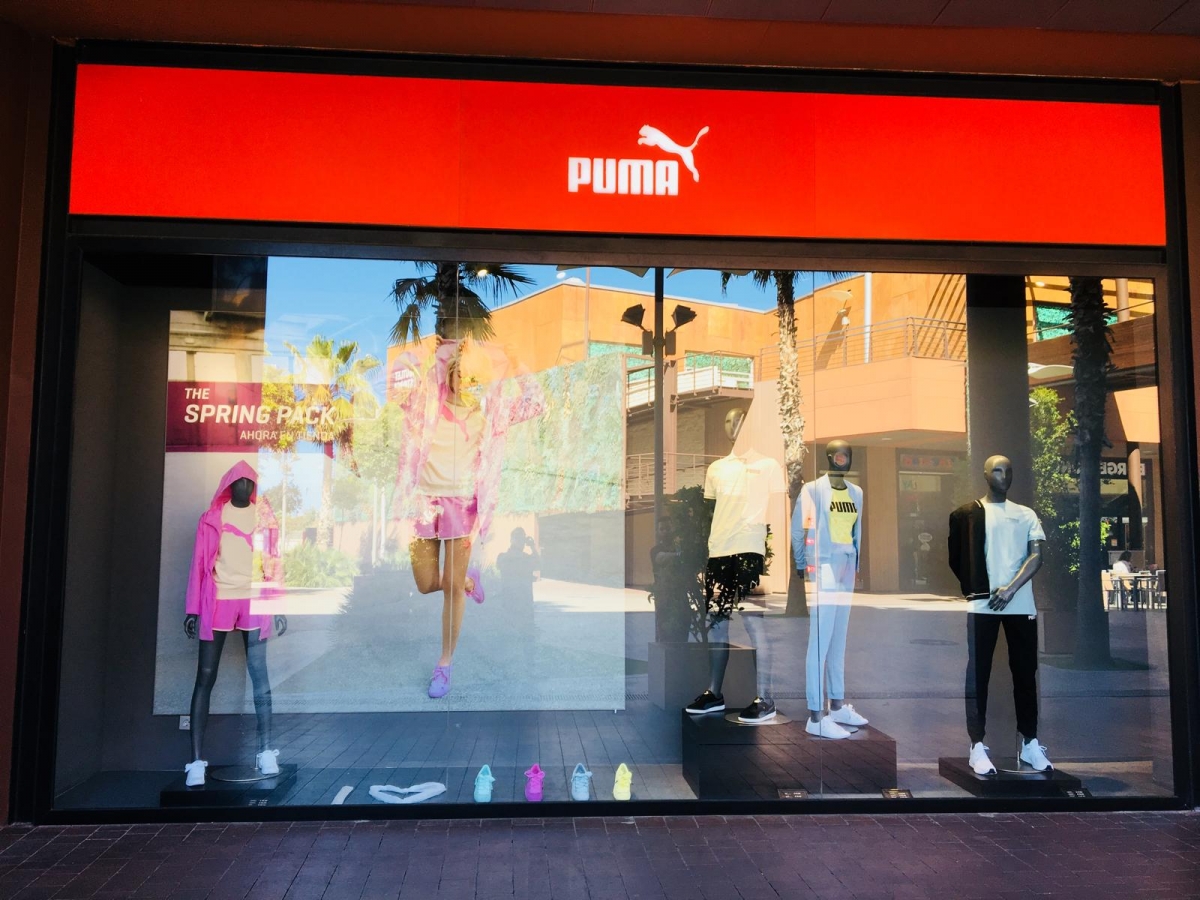 El 'outlet' de San Vicente amplía su oferta deportiva: Puma renueva tienda y crece hasta los 470 metros