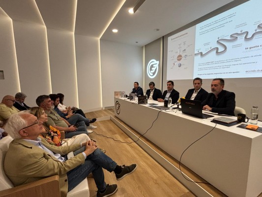 Las 1.777 empresas de l’Alcoià y el Comtat alcanzan una facturación de 2.787 millones en un año