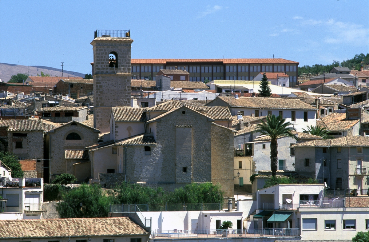 El PP de Benilloba presenta una actualización de la ordenanza sobre convivencia para ajustar horarios y ruidos en espacios públicos