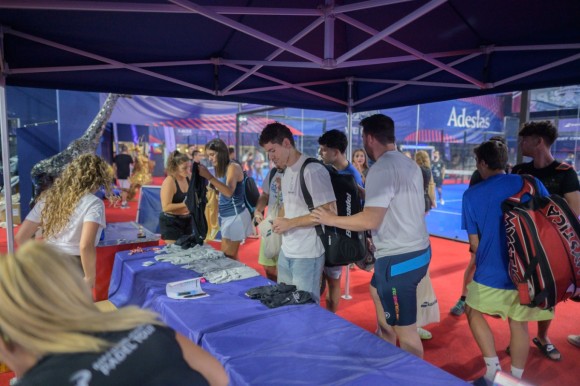 El Rafa Nadal Academy Pádel Tour by The Adecco Group llega a Valencia antes de la gran final en Manacor