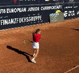 Charo Esquiva lleva a España a las semifinales del Europeo sub-18