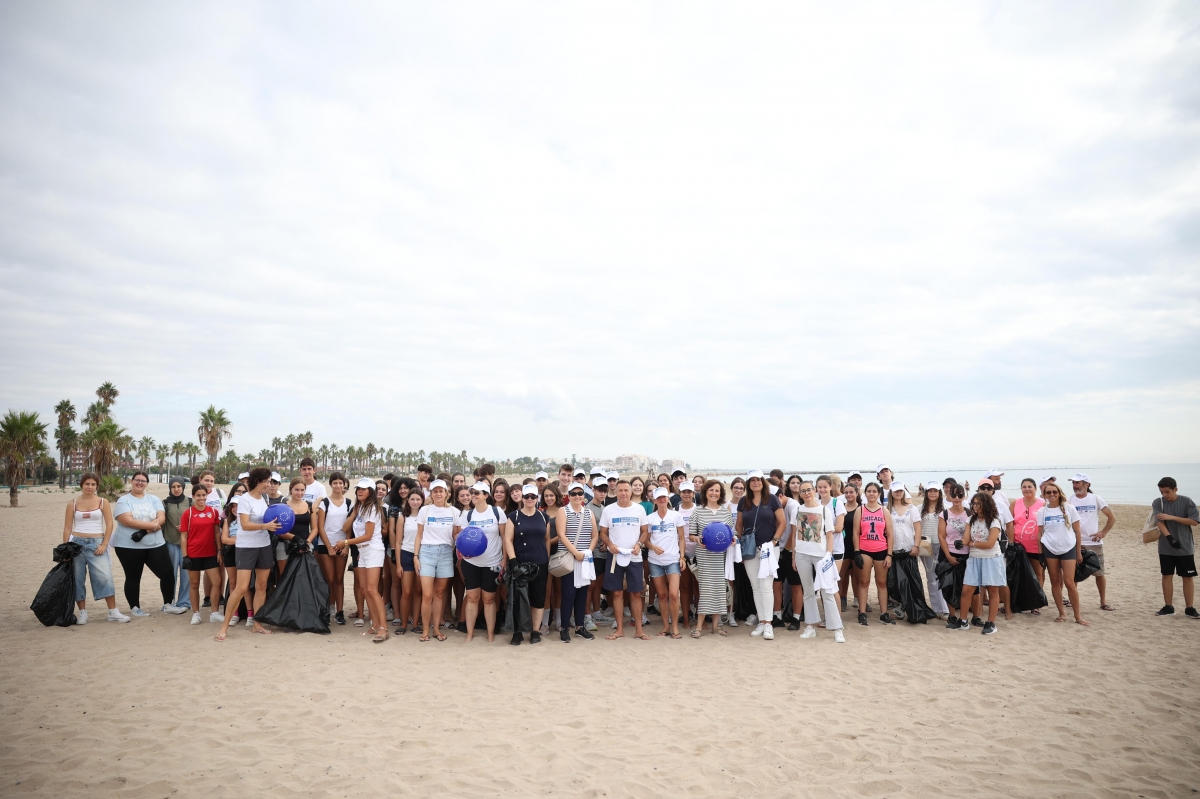 Jornada de sensibilización y limpieza en las playas de Burriana. 