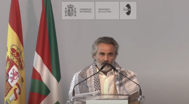 Eduard Fernández: 