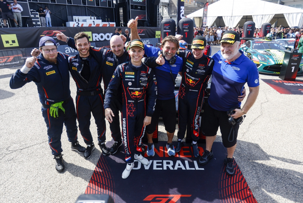 Vermeulen y Lulham logran su primera victoria en el GT World Challenge en el Circuit