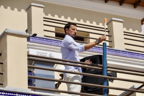 El exfutbolista José Verdú Nicolás 'Toché' emociona a los vecinos de Santomera con el pregón de las Fiestas de la Virgen del Rosario