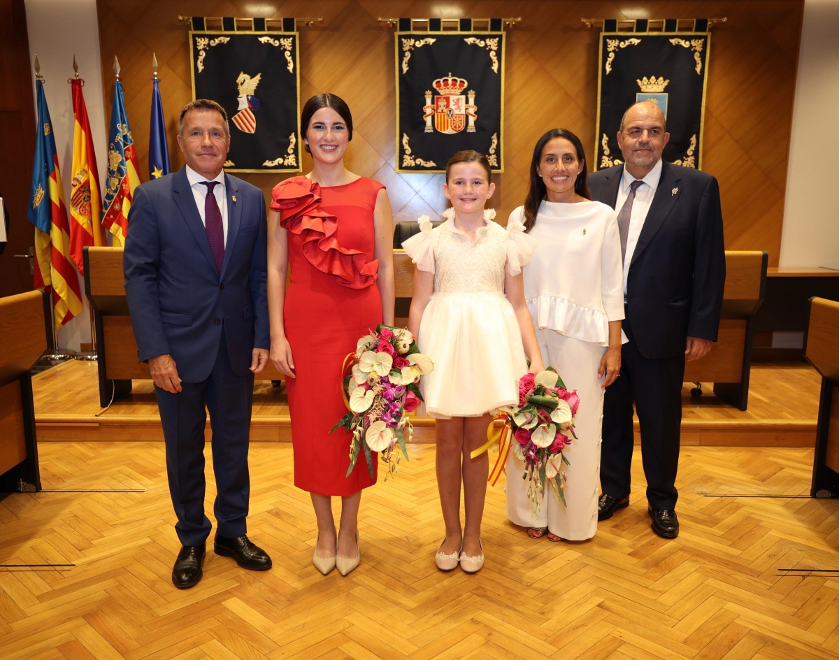 Burriana ya tiene nuevas reinas falleras: Laura Sendra y Ana Olivas serán las representantes en 2026