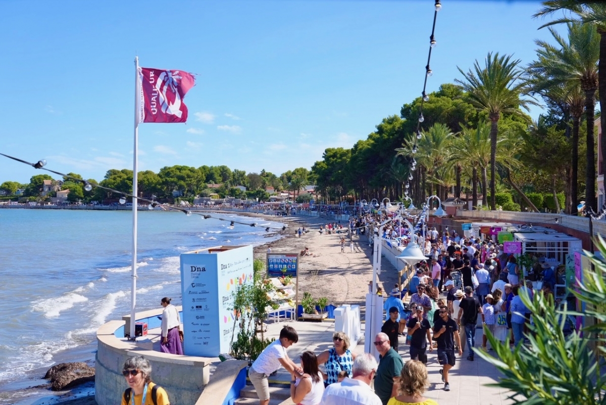 El D*na transcurre cerca de la playa de la Marineta Cassiana, en Dénia