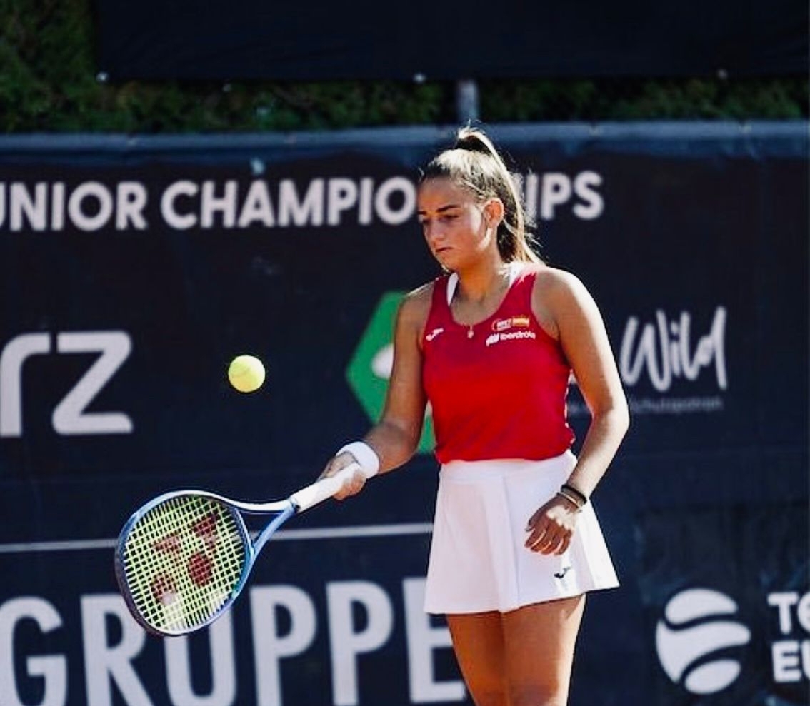 Charo Esquiva, subcampeona de Europa sub-18