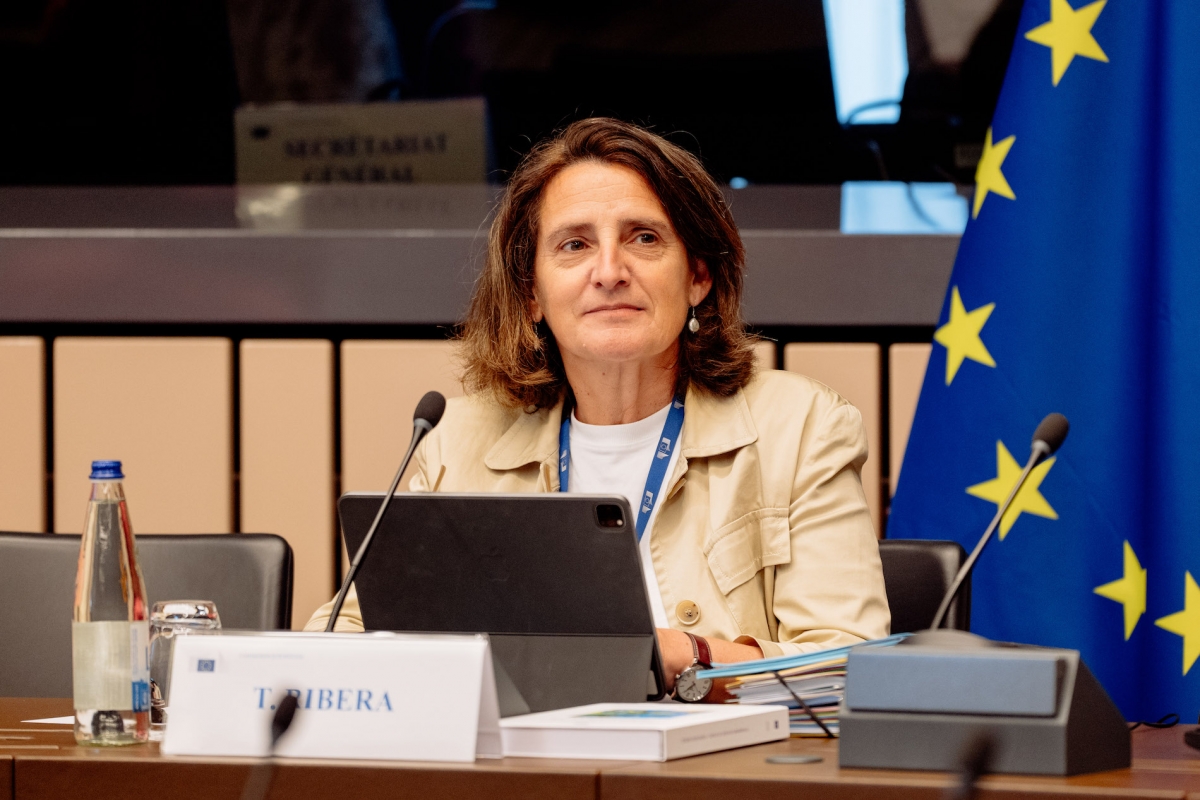 La Comisión Europea reabre la investigación por los avales de la Generalitat al Valencia, Hércules y Elche