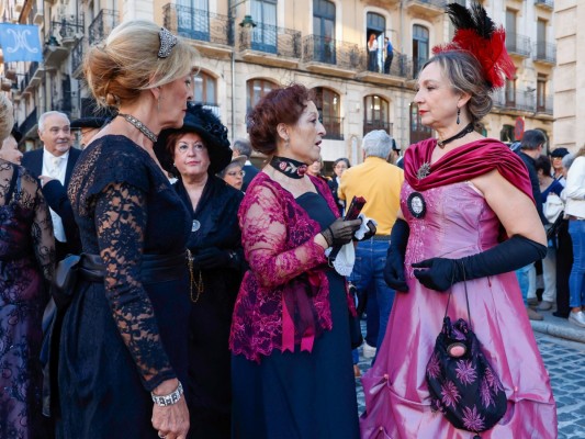 Alcoy vive su octava Semana Modernista: un centenar de actividades y una Feria que es foco de atracción de turismo