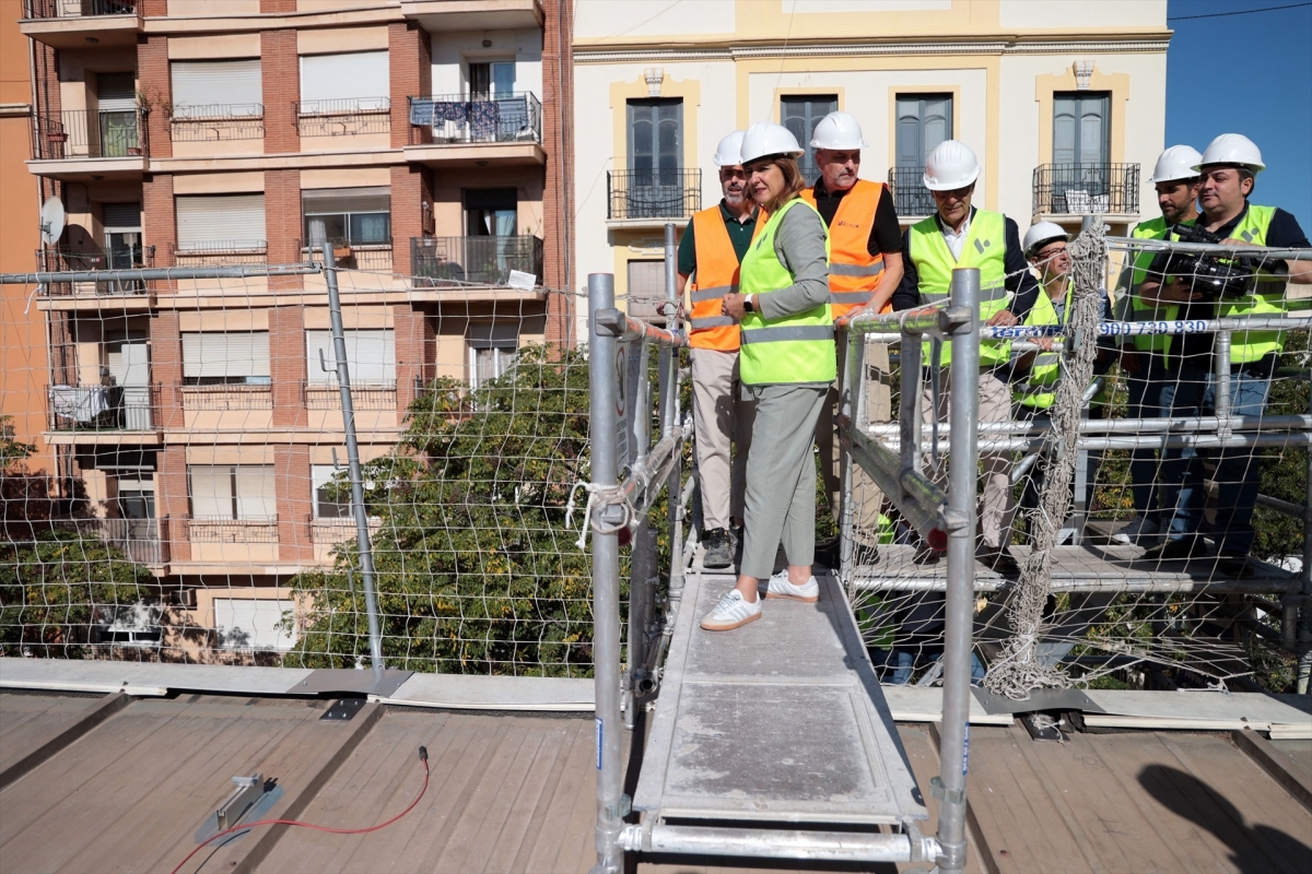València inicia la reparación de la cubierta del mercado de Jesús para acabar con filtraciones de agua