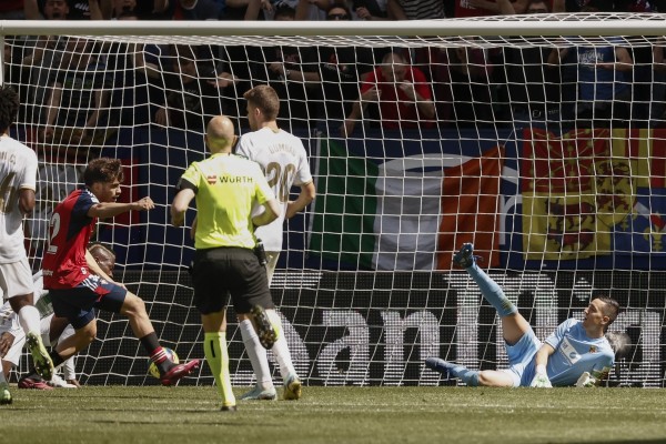 El Elche no gana a Osasuna en Pamplona en Primera desde hace 65 años