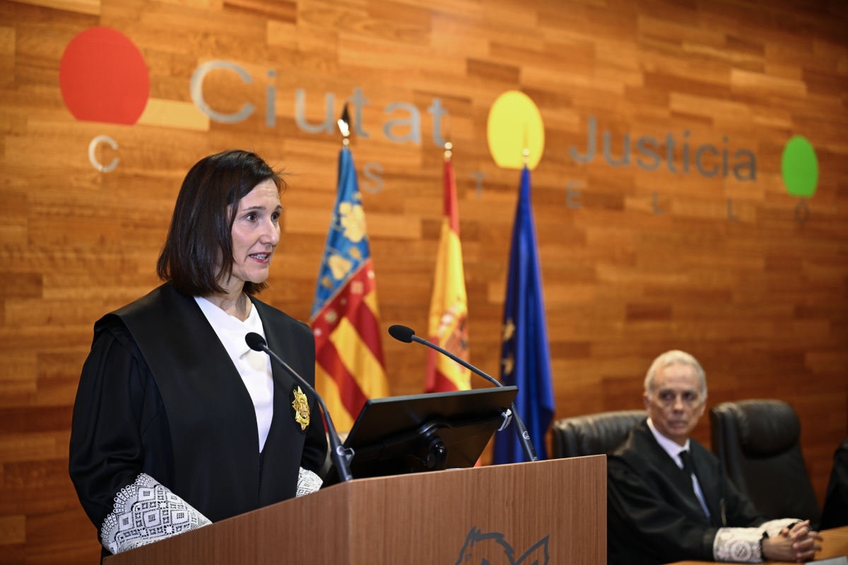 La presidenta de la Audiencia Provincial de Castellón se compromete a pedir refuerzo de magistrados 