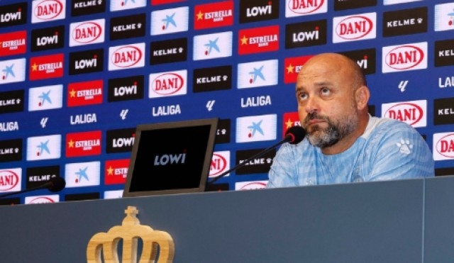Manolo González: 