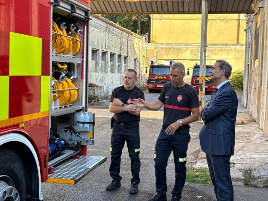 Castelló renueva una Bomba Nodriza Pesada del cuerpo de Bomberos dentro del plan de mejora de la flota