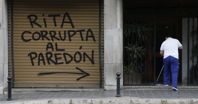 El PPCV denuncia actos vandálicos en casa de Barberá