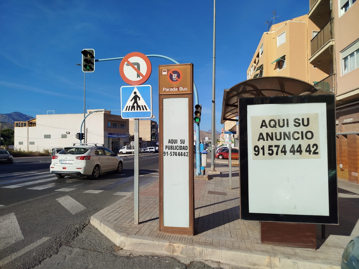 El Campello deja de ingresar 70.000 euros al año por no licitar un contrato de publicidad