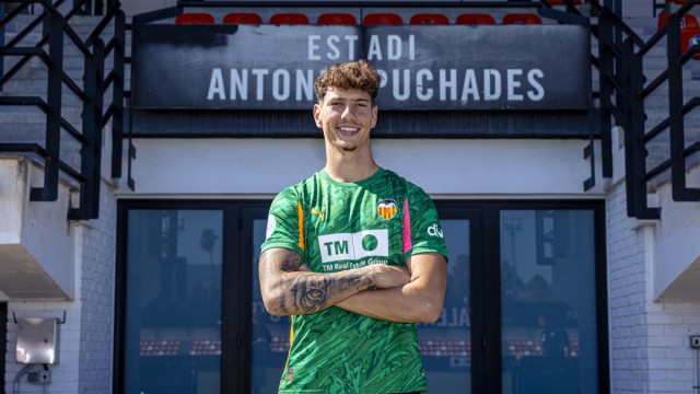 El Valencia CF incorpora a Pere Joan para el VCF Mestalla