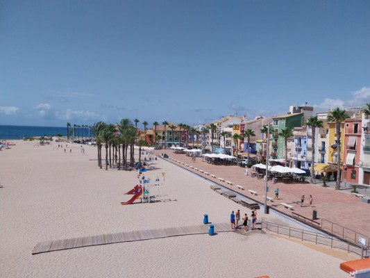 La Vila Joiosa saca por nueve millones de euros y cinco años la limpieza de edificios públicos