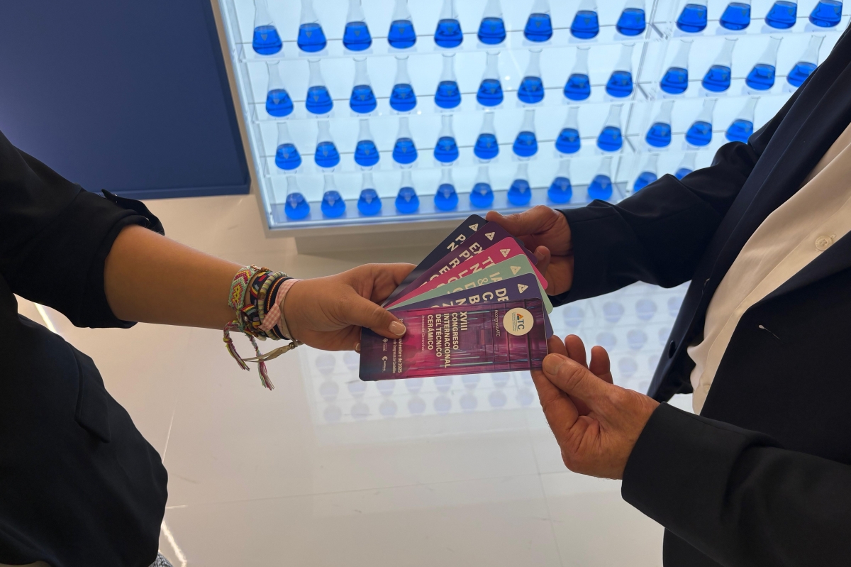 ATC promociona en Cersaie el Congreso del Técnico Cerámico como evento referencia nacional del sector