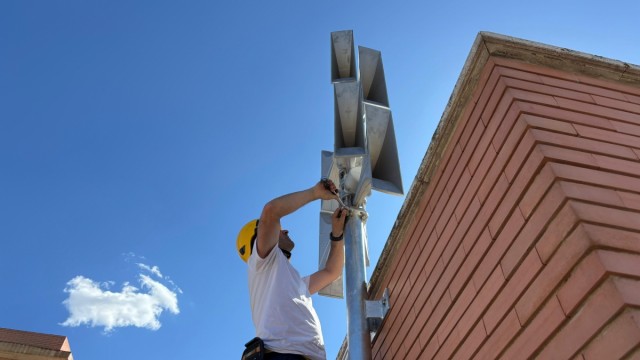 València instala en La Torre un sistema de alarma ante emergencias para prevenir a la ciudadanía