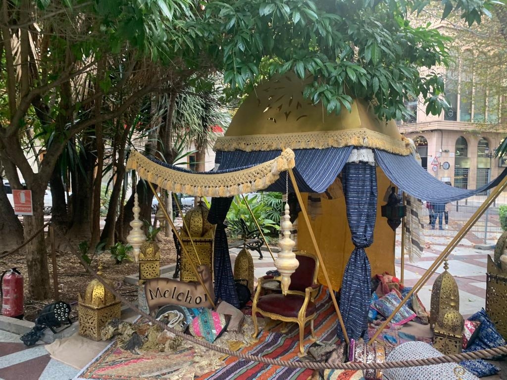 Alicante deshace el nudo y preadjudica el montaje del campamento real por 186.000 euros