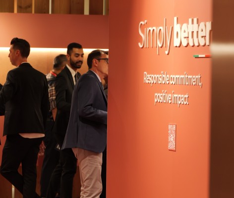 Smalticeram cierra Cersaie con gran afluencia de clientes atraídos por su técnica y sostenibilidad