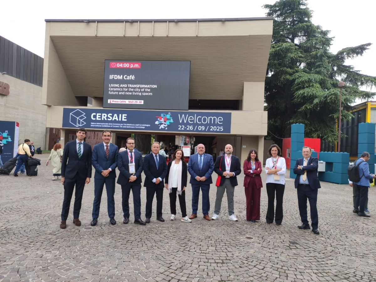  Ecuador de Cersaie: el azulejo confía en cerrar 2025 en positivo y lamenta la inacción de la UE ante la competencia exterior 