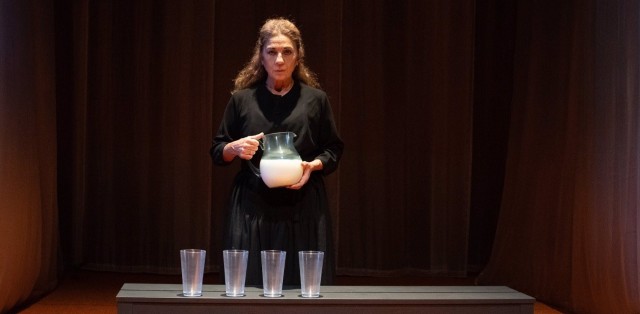 Lolita Flores se sube al escenario del Teatro Romea de Murcia convertida en 'Poncia'
