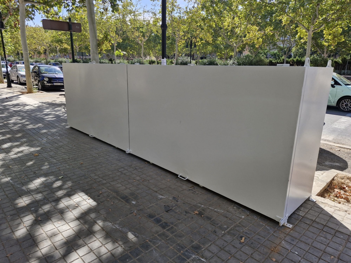 Compuertas metálicas instaladas en Aldaia. - Foto: AYUNTAMIENTO DE ALDAIA Compuertas metálicas instaladas en Aldaia.