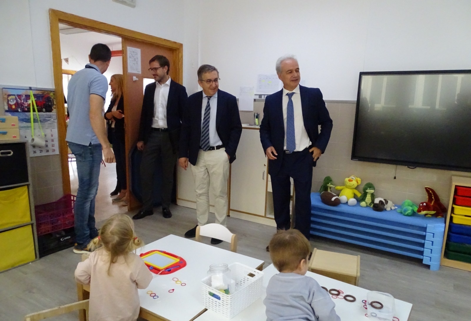 Rovira anima a gente de zonas castellanohablantes a examinarse de valenciano para la certificación