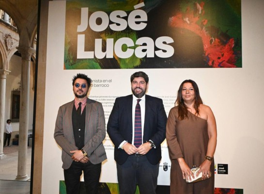 Un espacio monumental para un artista inmenso: la pintura de José Lucas inunda San Esteban de color, pasión y autenticidad