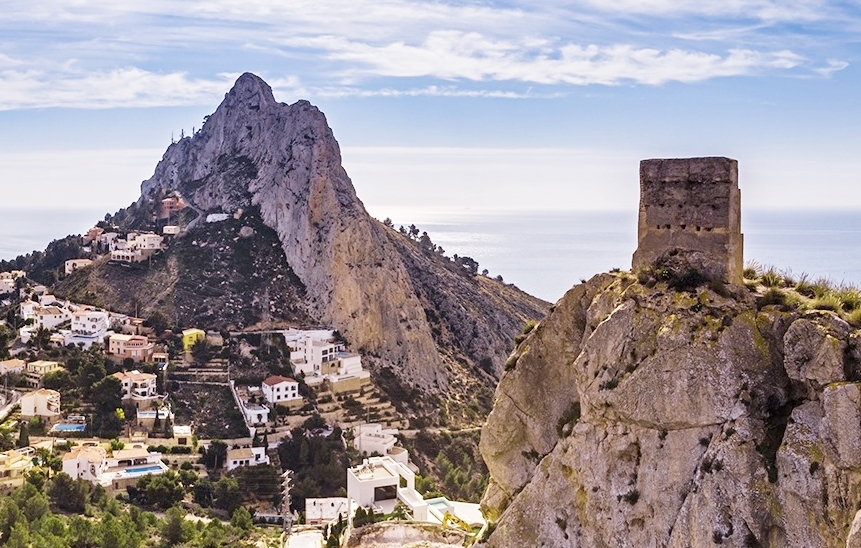 Castellet del Mascarat, entre Calp y Altea. - Castellet del Mascarat, entre Calp y Altea.